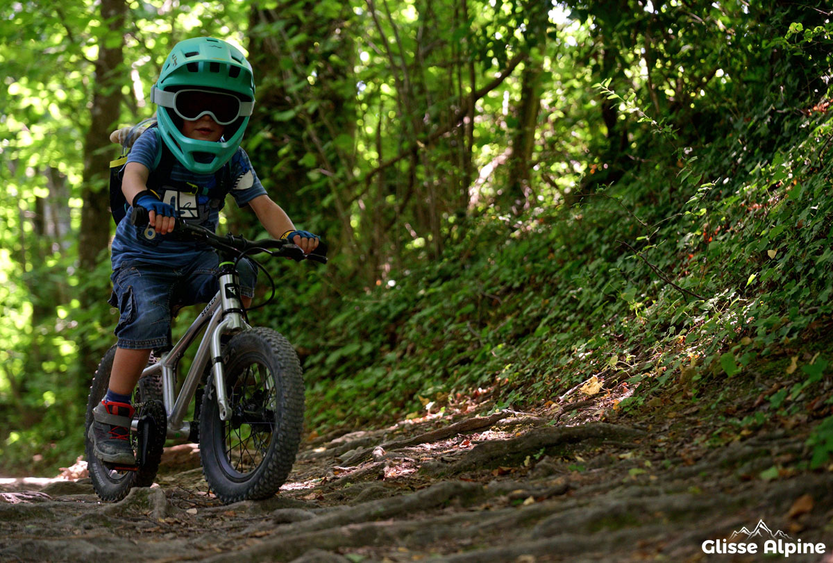 Early Rider Seeker 14